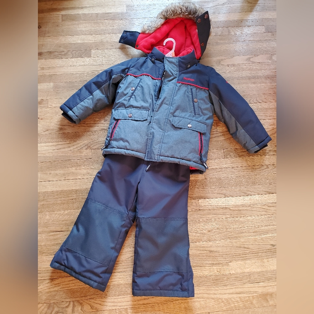 Snow suit